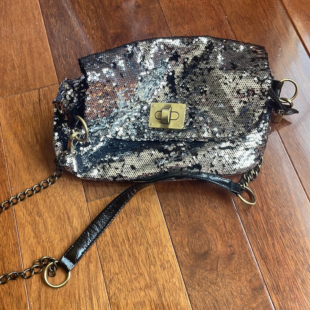 Sequenced Bag - image 2